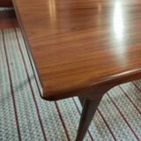 Table a manger en teck , Johannes Andersen pour Uldum