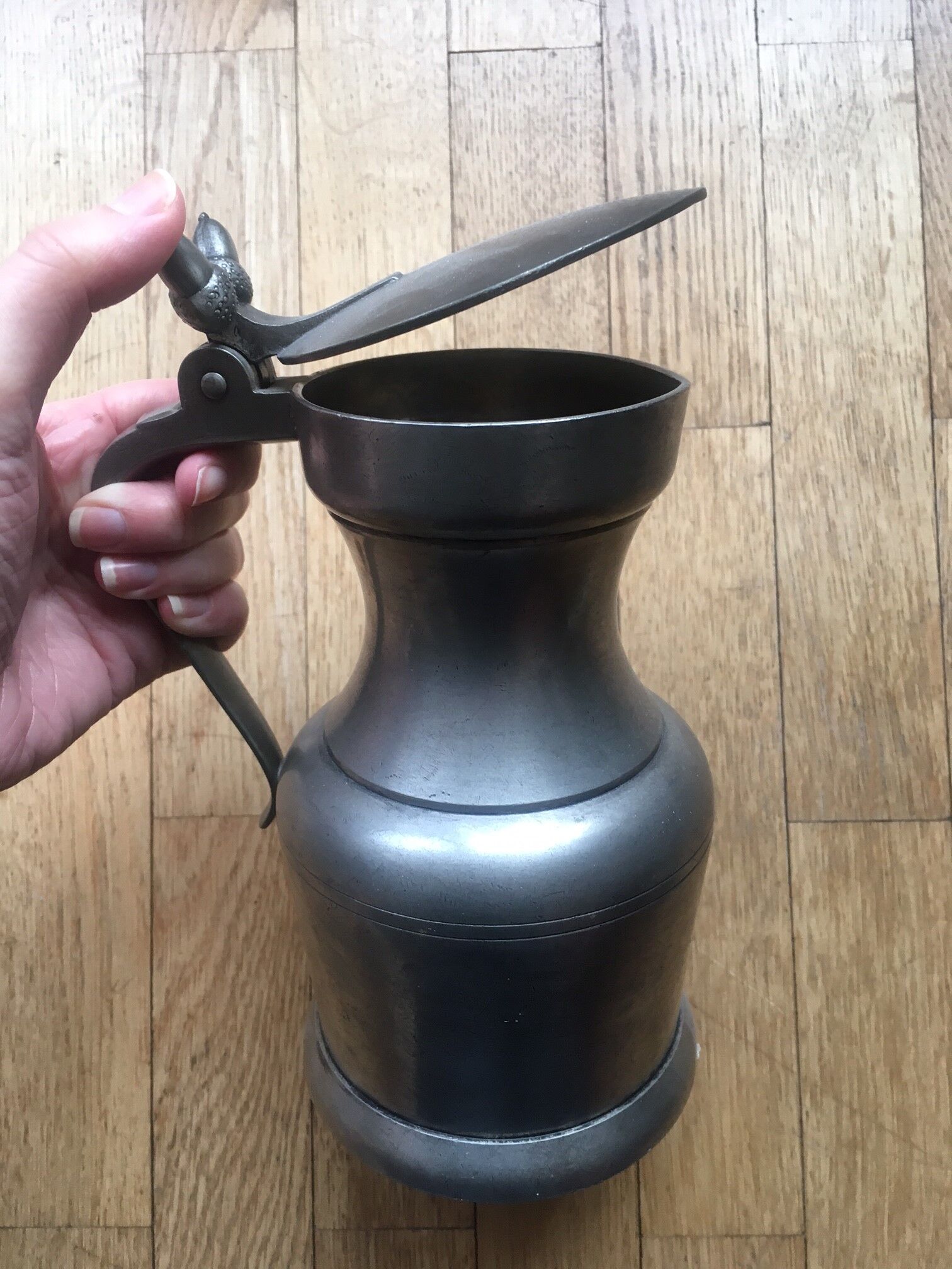 Carafe vintage tin wine pitcher