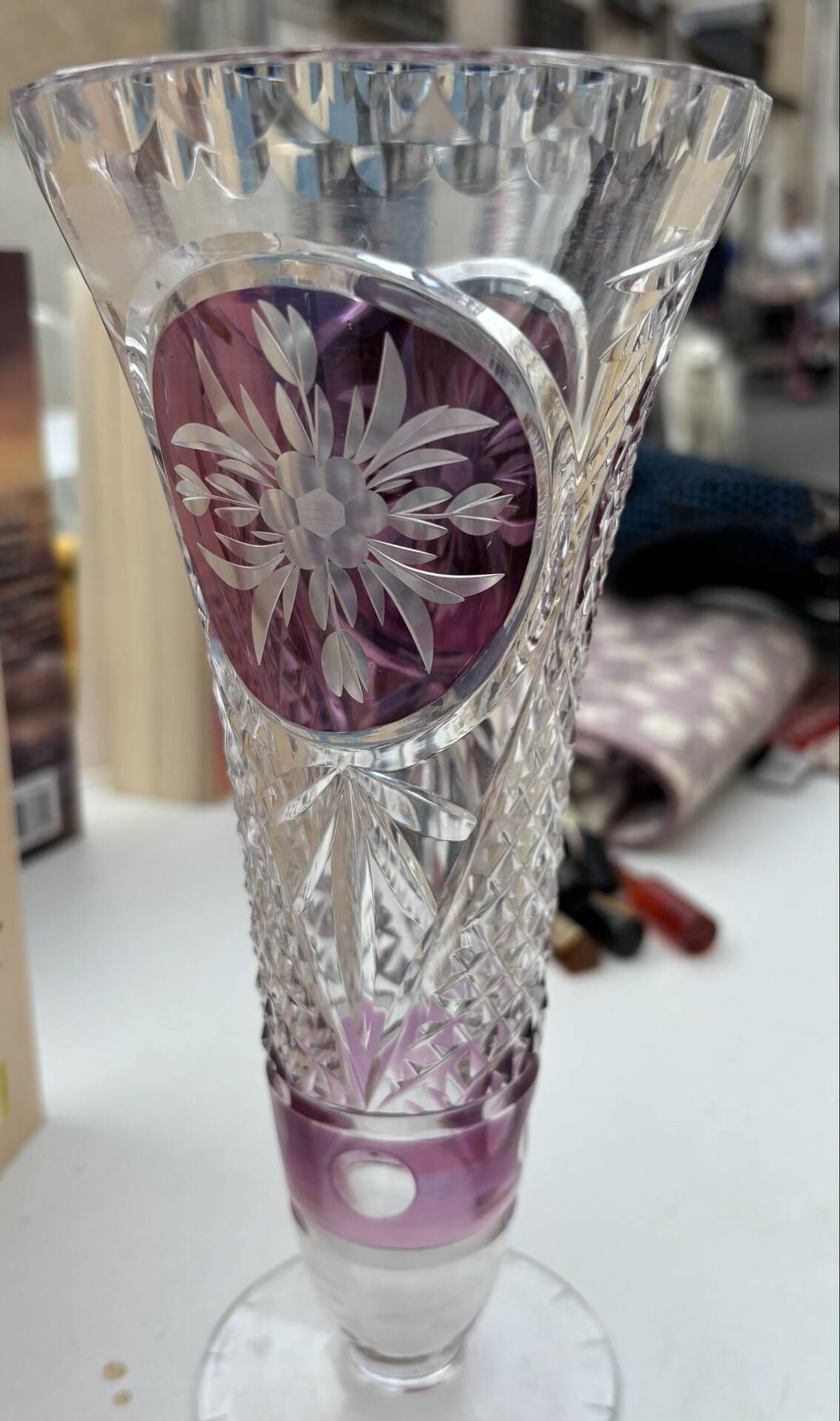 Vase en christal de bohème