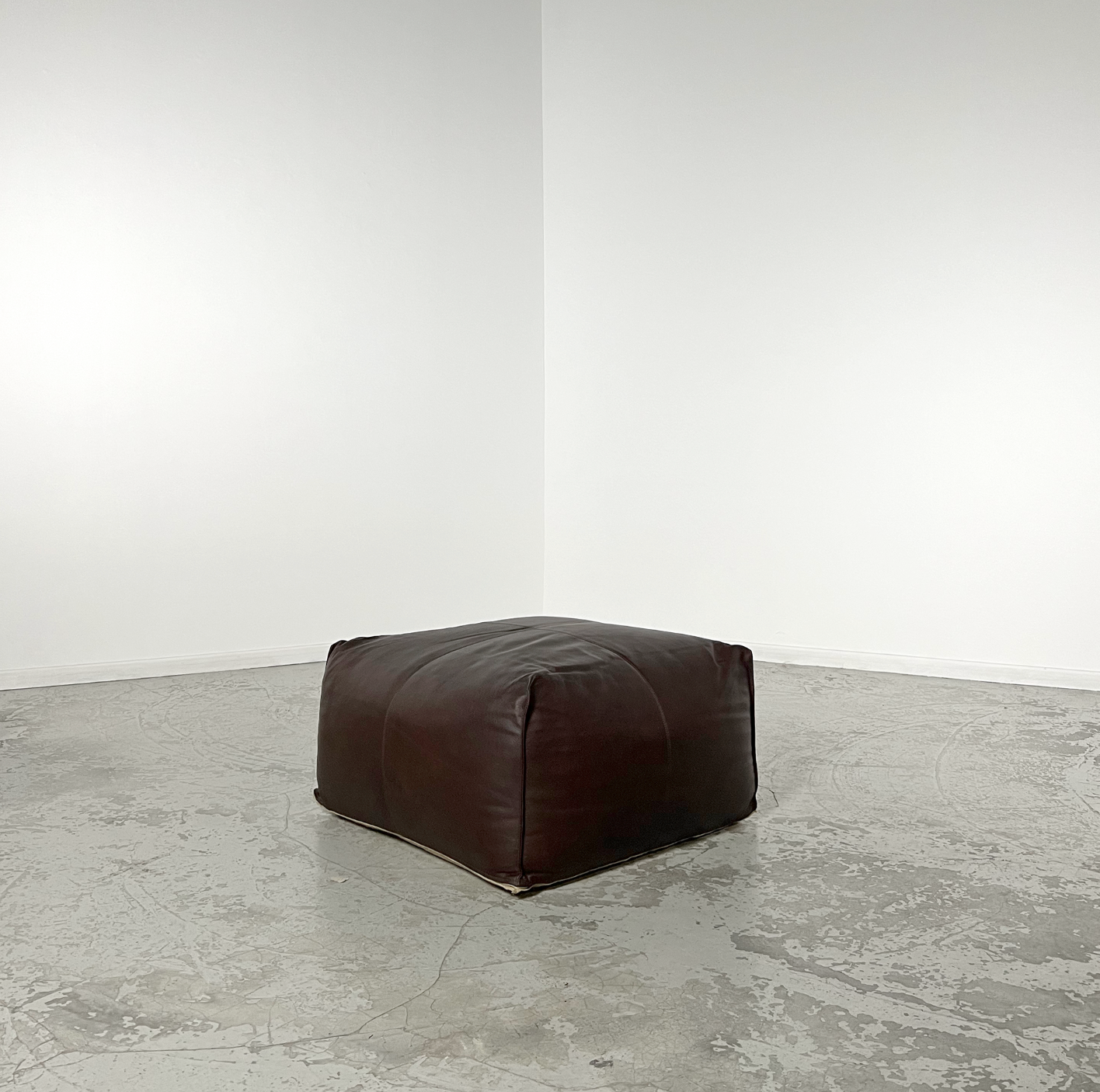 Pouf "Bambole" by Mario Bellini for B&B Italia, 1972.