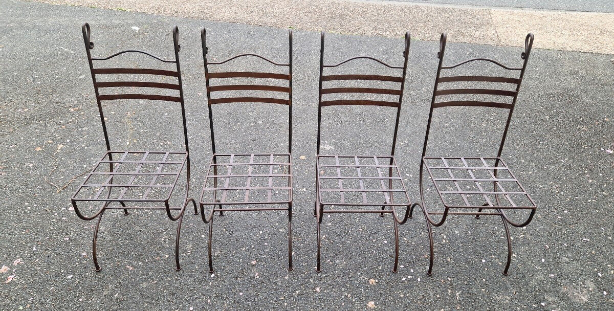 Ensemble de 4 chaises de jardin en fer XXe