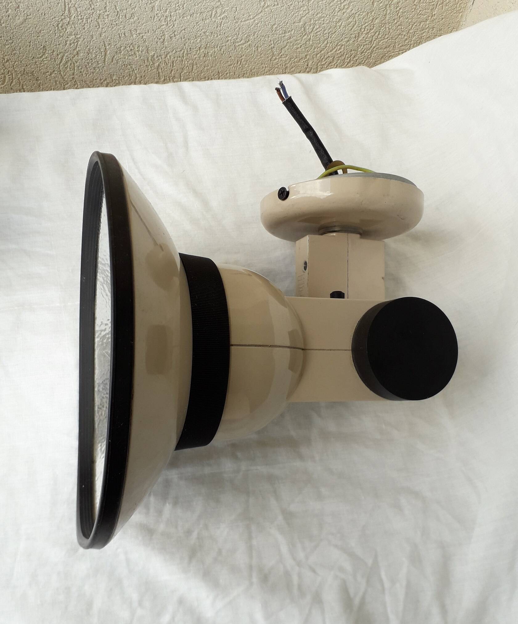 Pair of adjustable spotlight wall lights