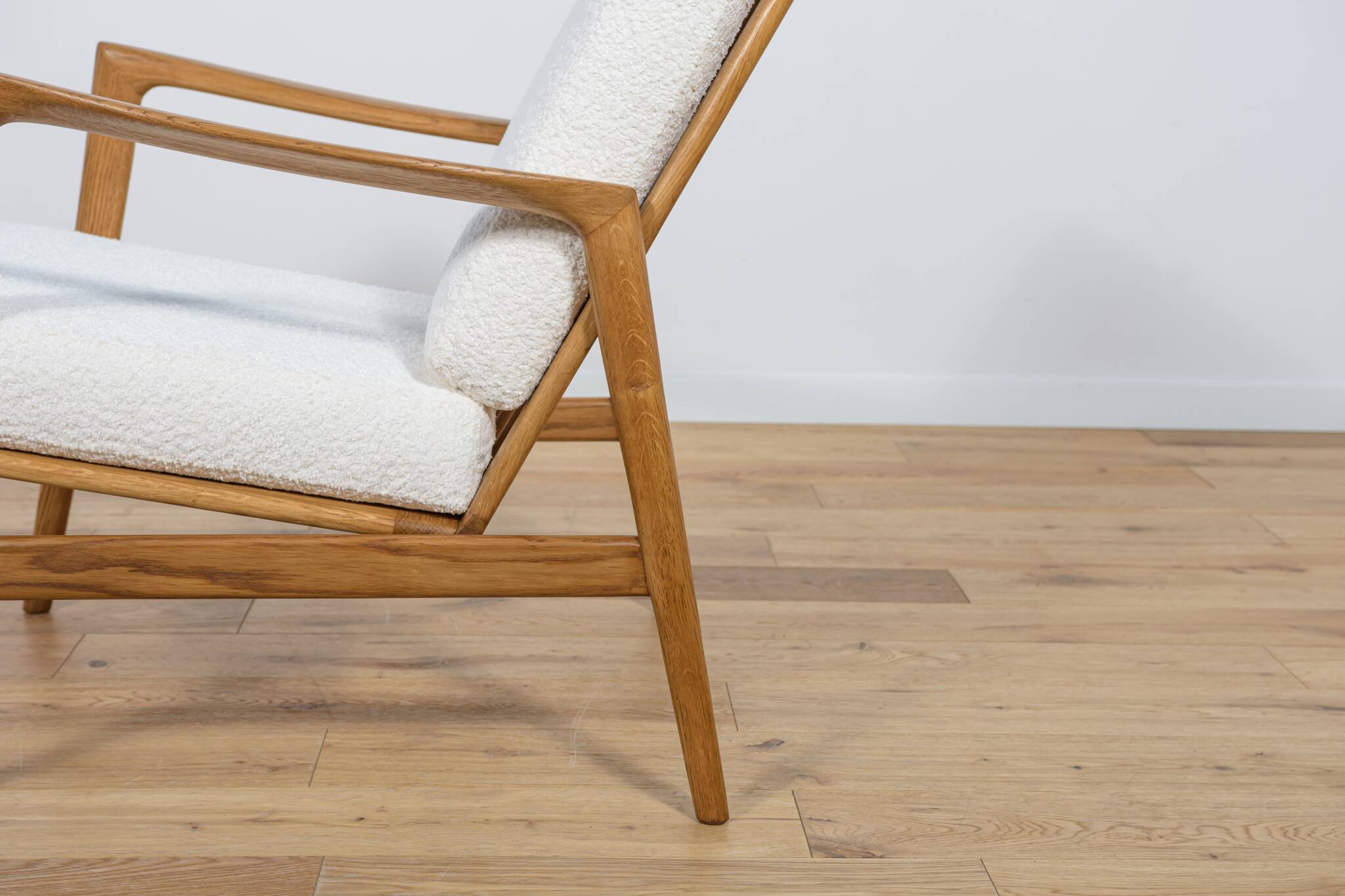 Model 300-139 Armchair from Swarzędz Factory, 1960s
