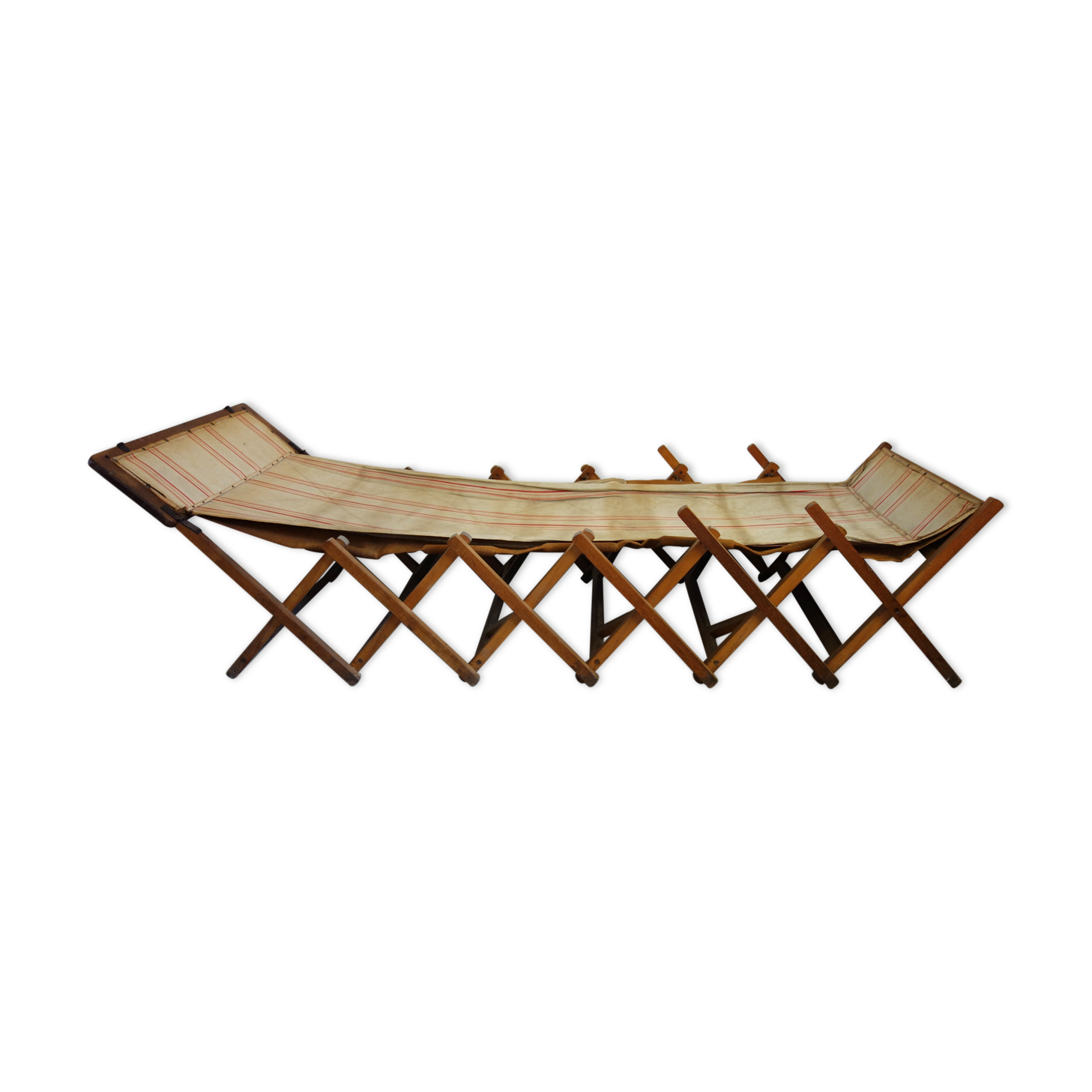 Ancient bed folding Le Printemps