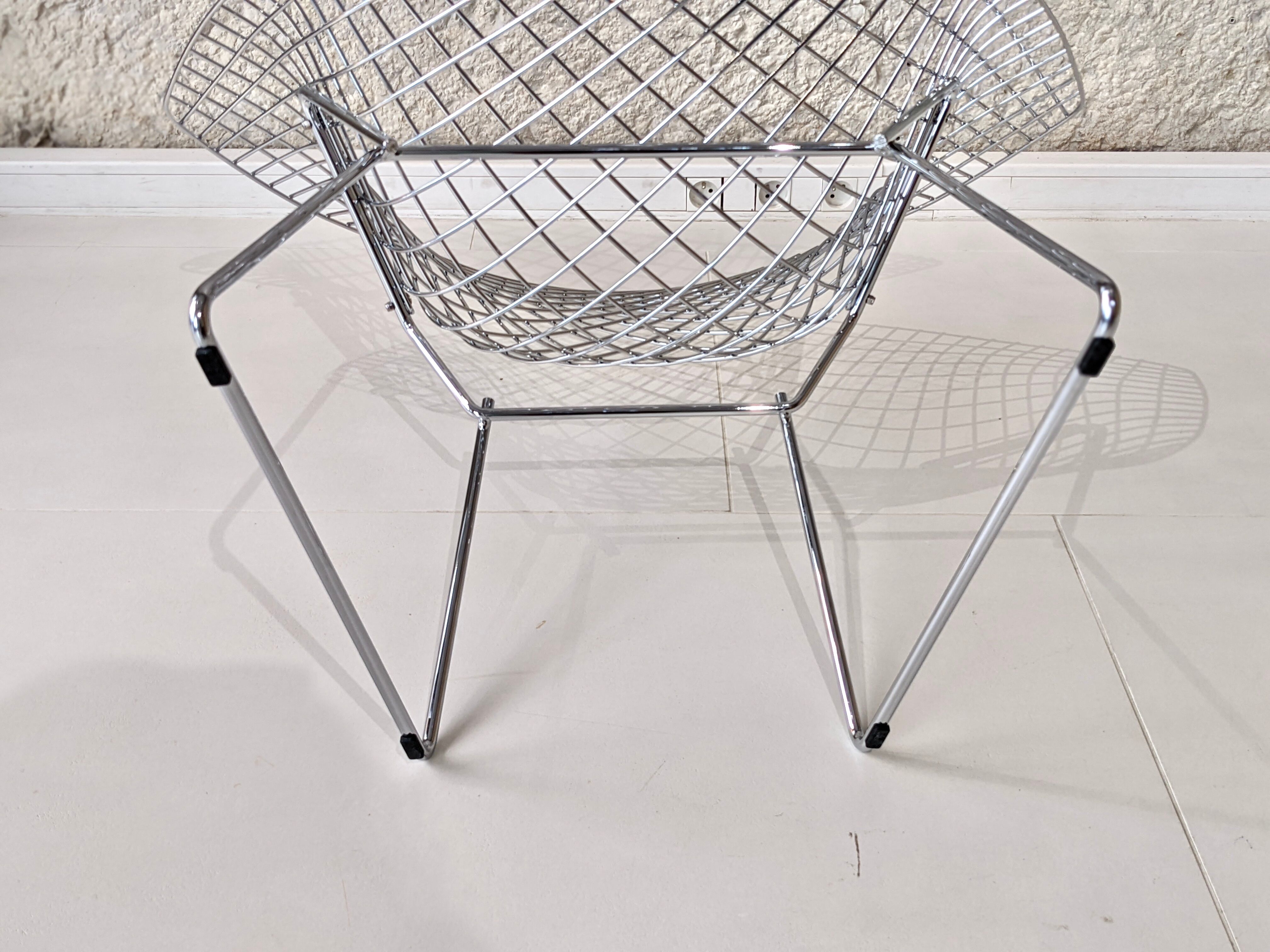 Diamond armchair by Harry Bertoia for Knoll