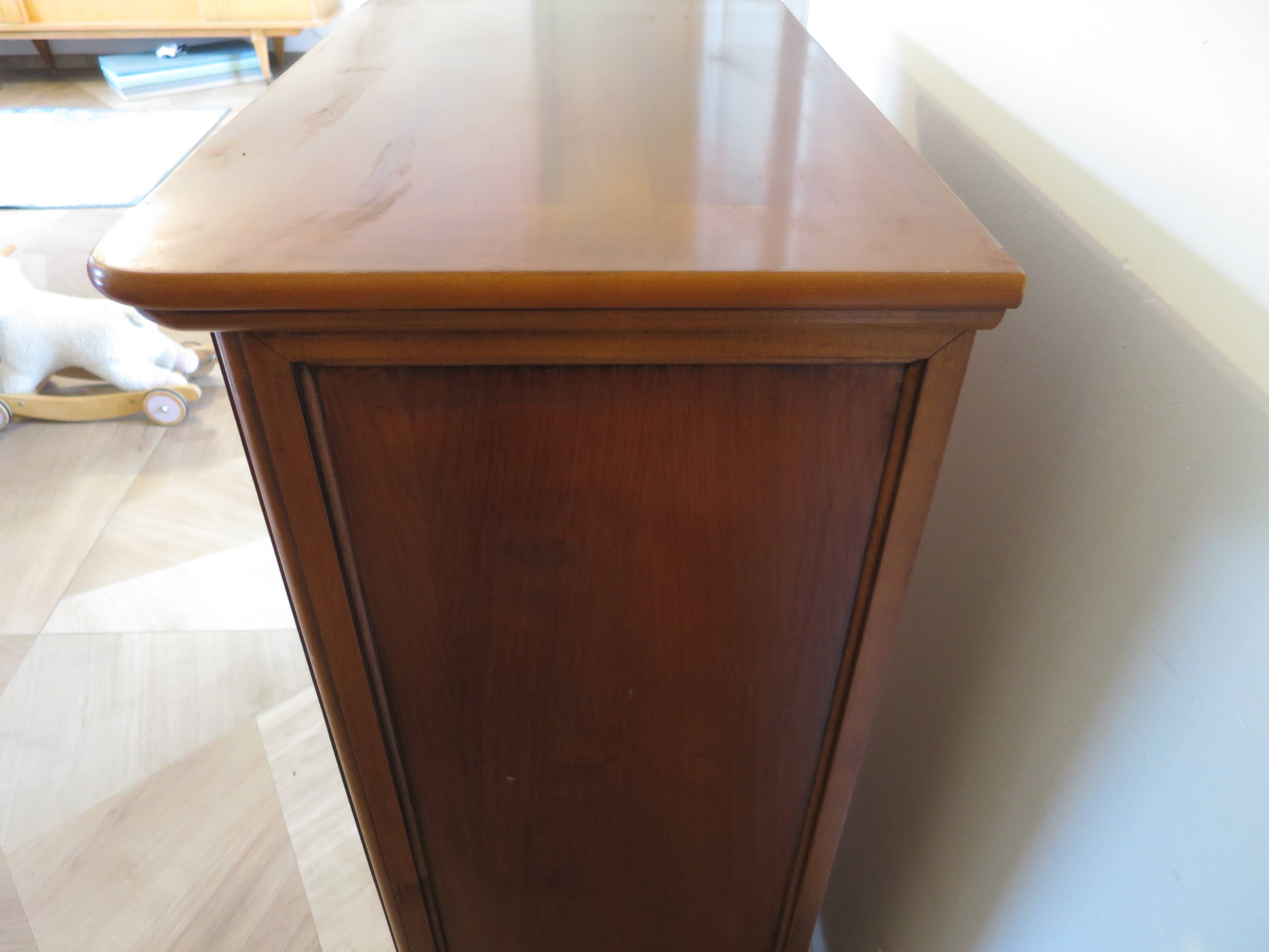Rare Louis Philippe chest of drawers with 7 drawers from the 80s in cherry wood