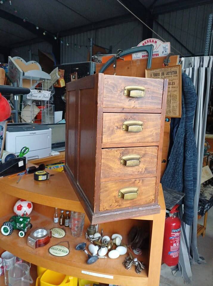 Small 4-drawer workshop cabinet