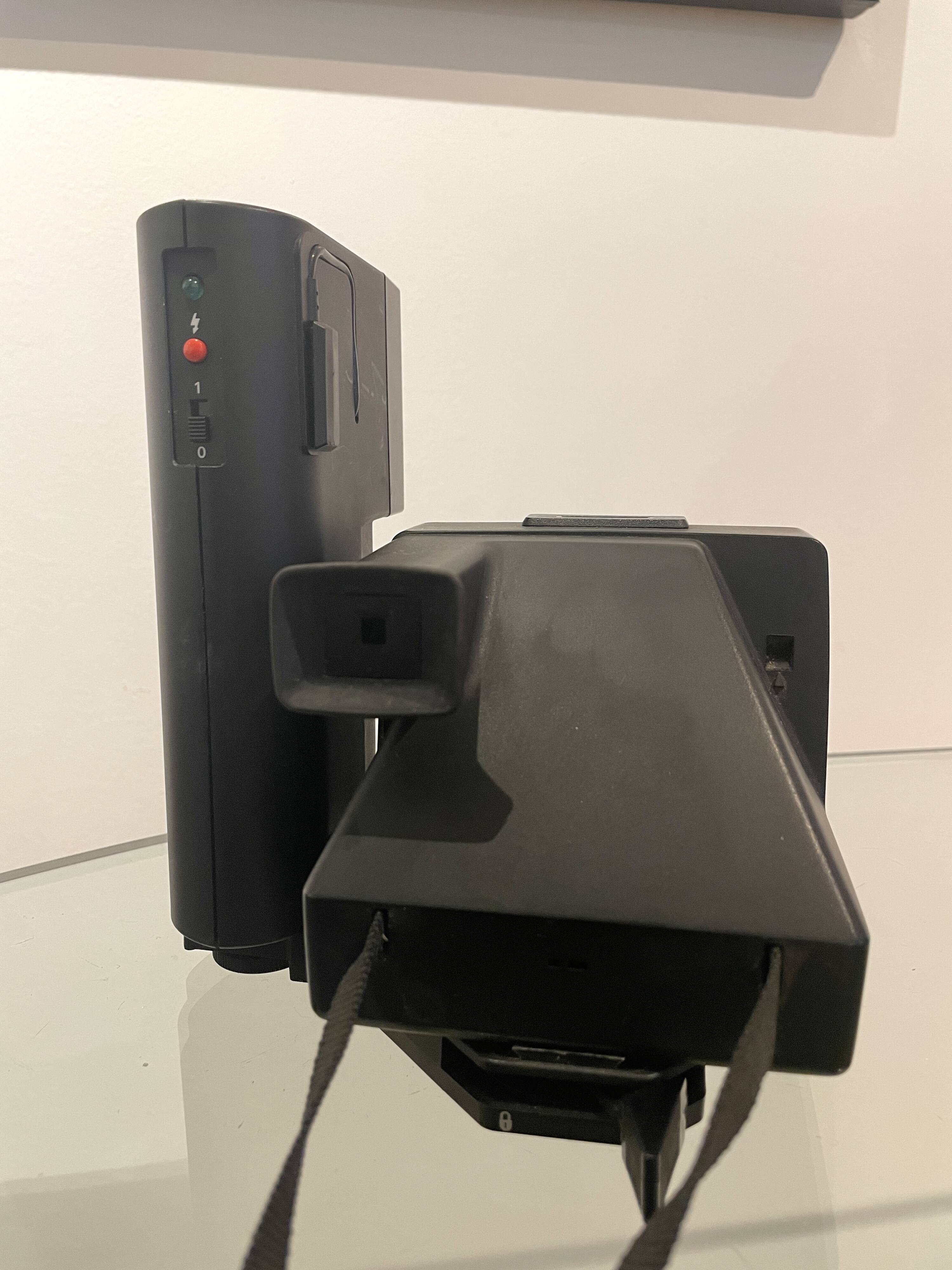 Polaroid 3000 camera with flash | Selency