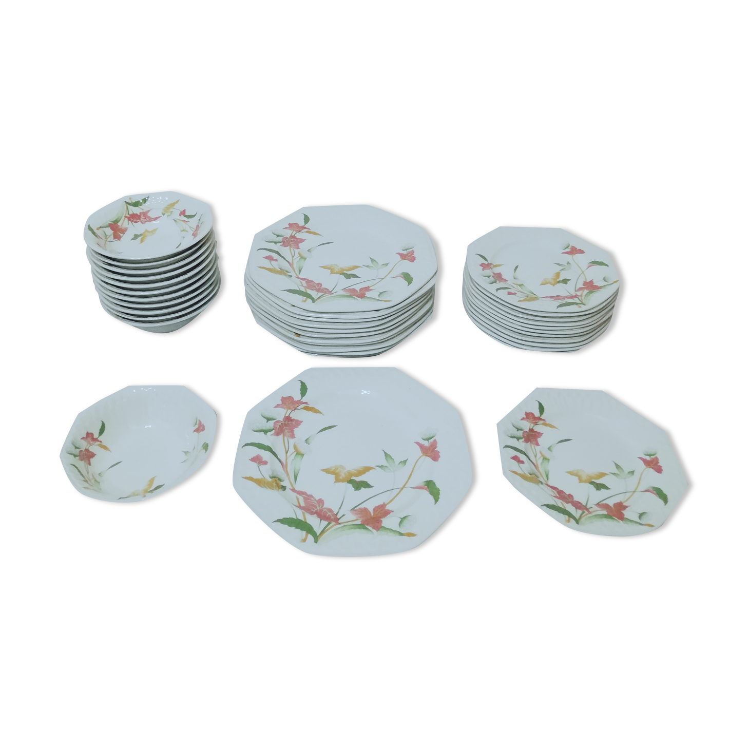 Service 36 pieces in Spanish porcelain Pontesa