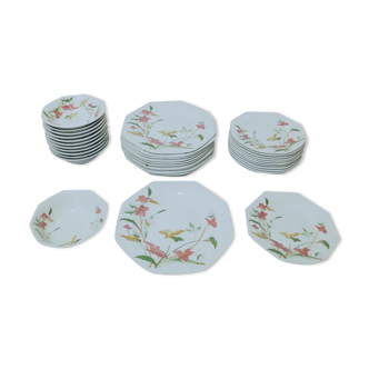 Service 36 pièces en porcelaine espagnole Pontesa