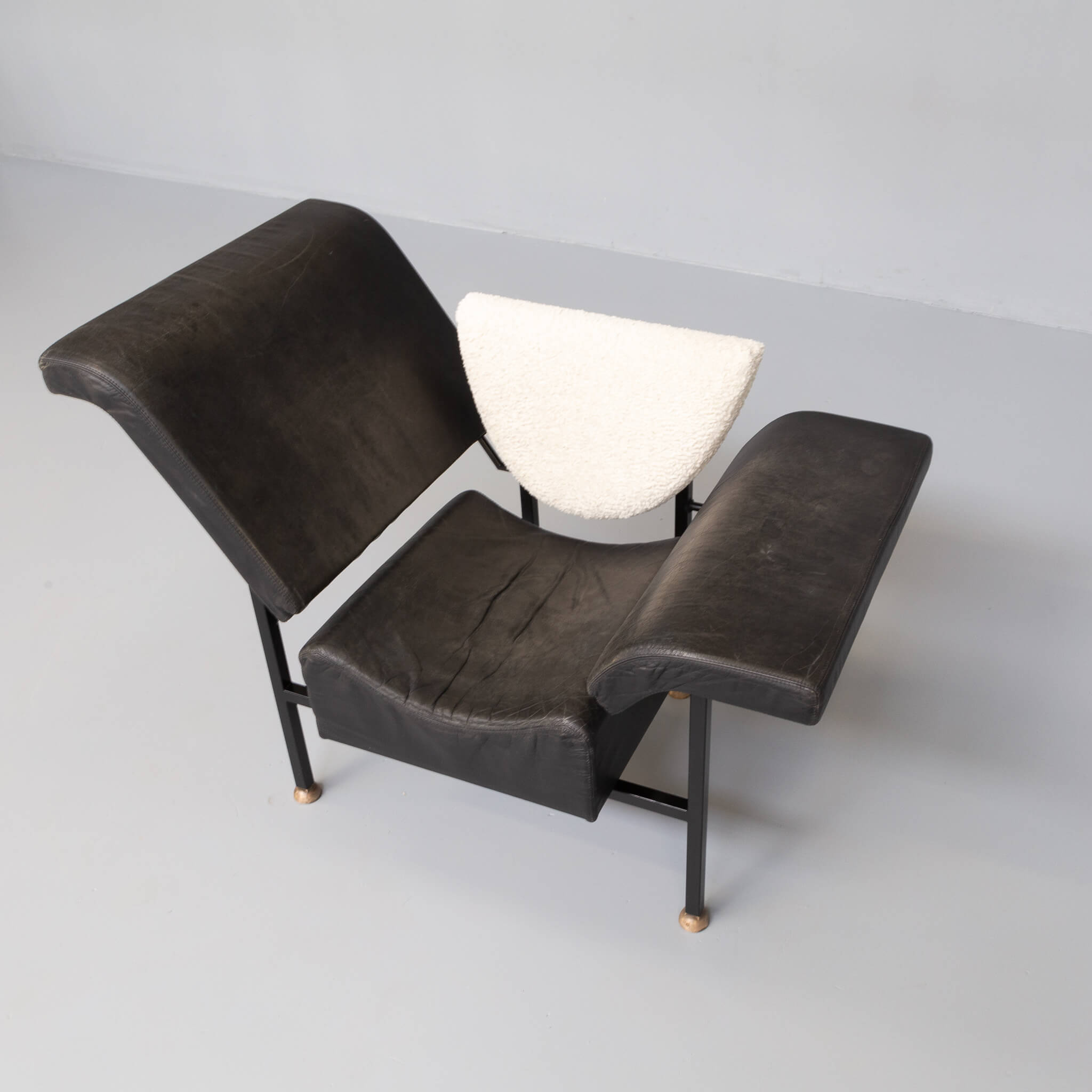 Rob Eckhardt ‘Groeten Uit Holland’ lounge chair for Pastoe