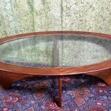 Table basse vintage rétro vintage ovale en teck par GPlan 1960