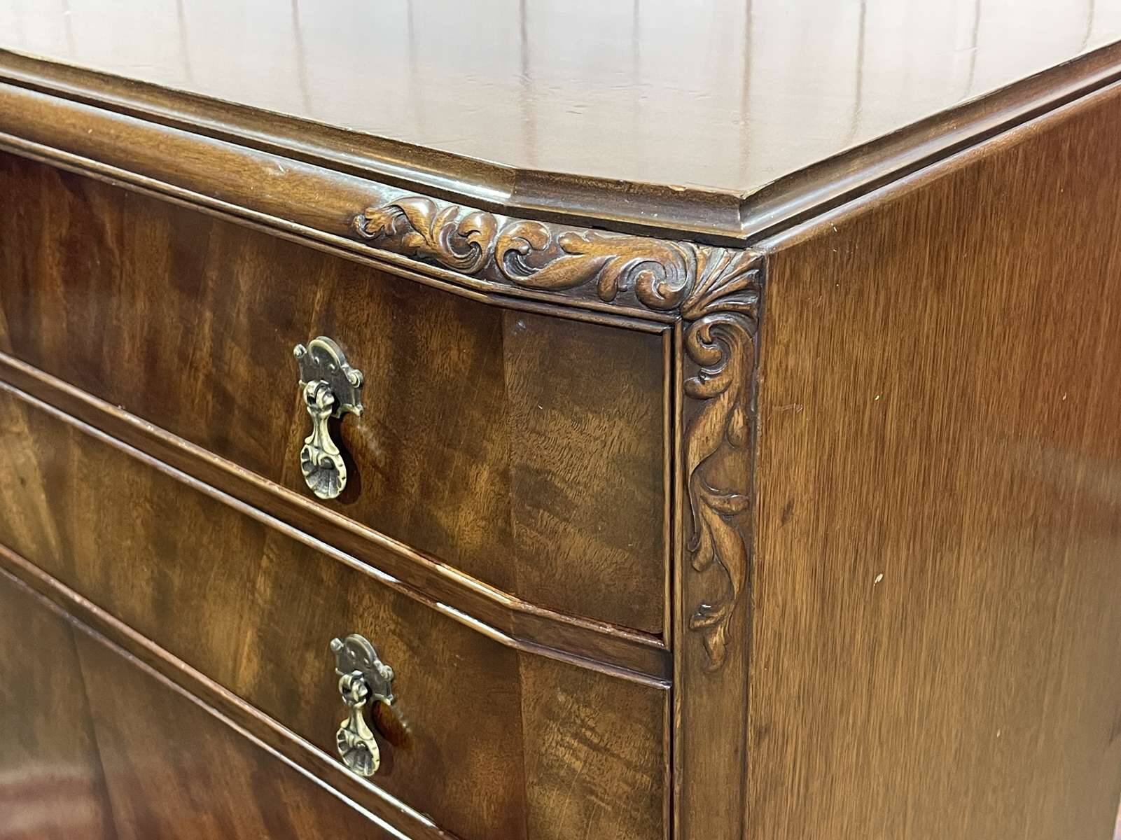 English mahogany sideboard from the 1930s with 2 drawers