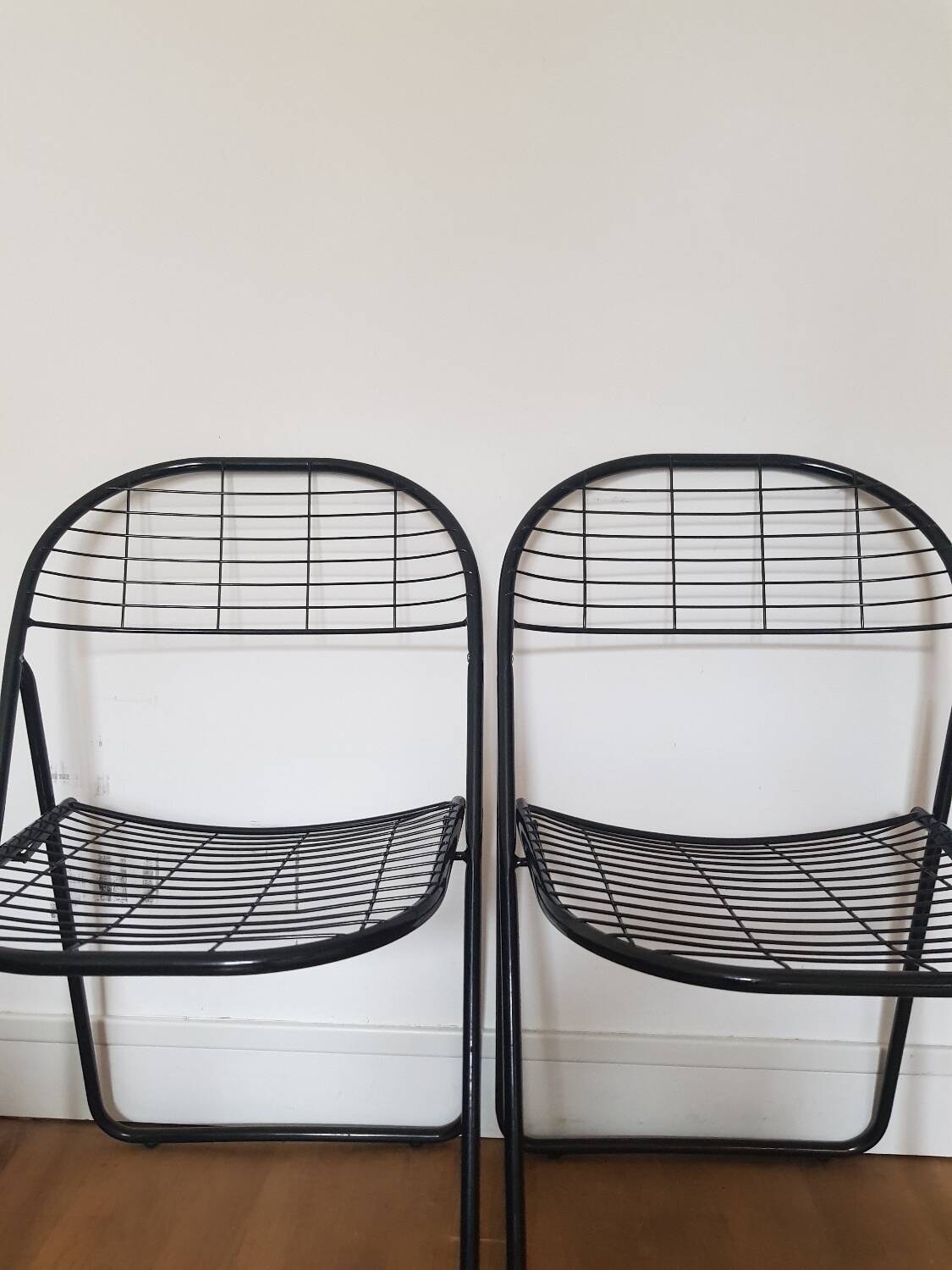 Set of 2 Alland folding chairs by Niels Gamelsgaard
