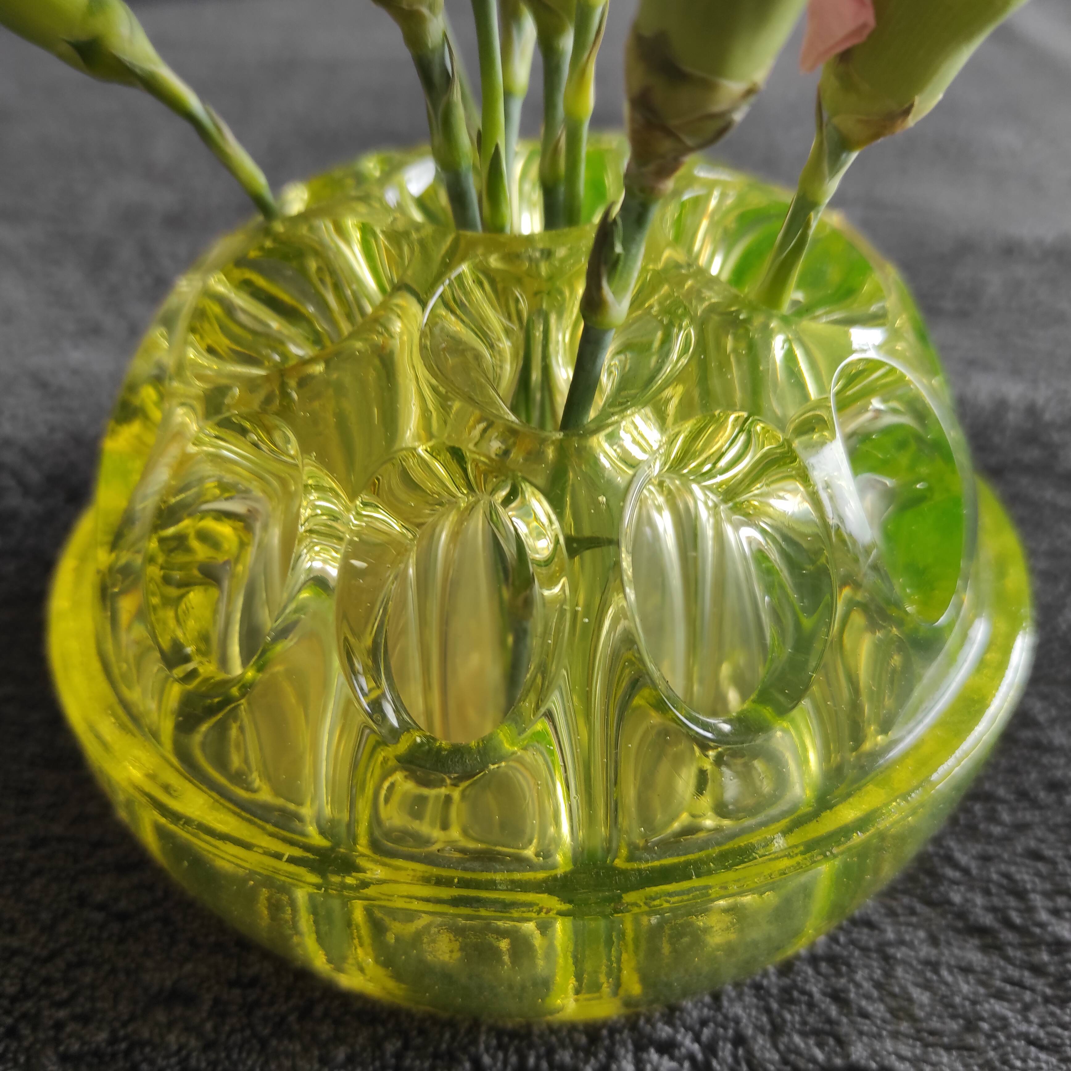 Glass flower spade uralin 1960s