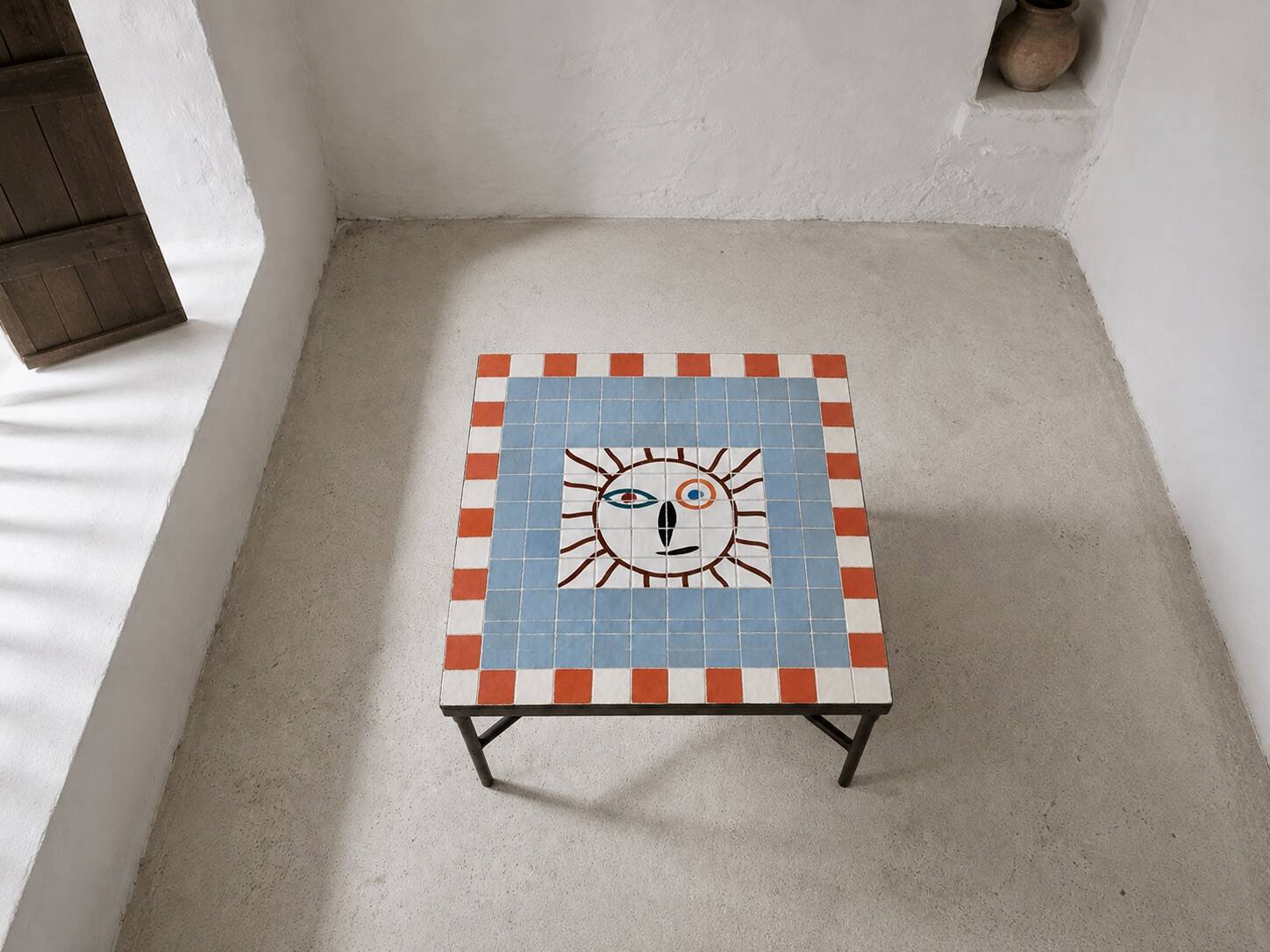 Handcrafted Moroccan coffee table in zellige – Hand-painted tiles