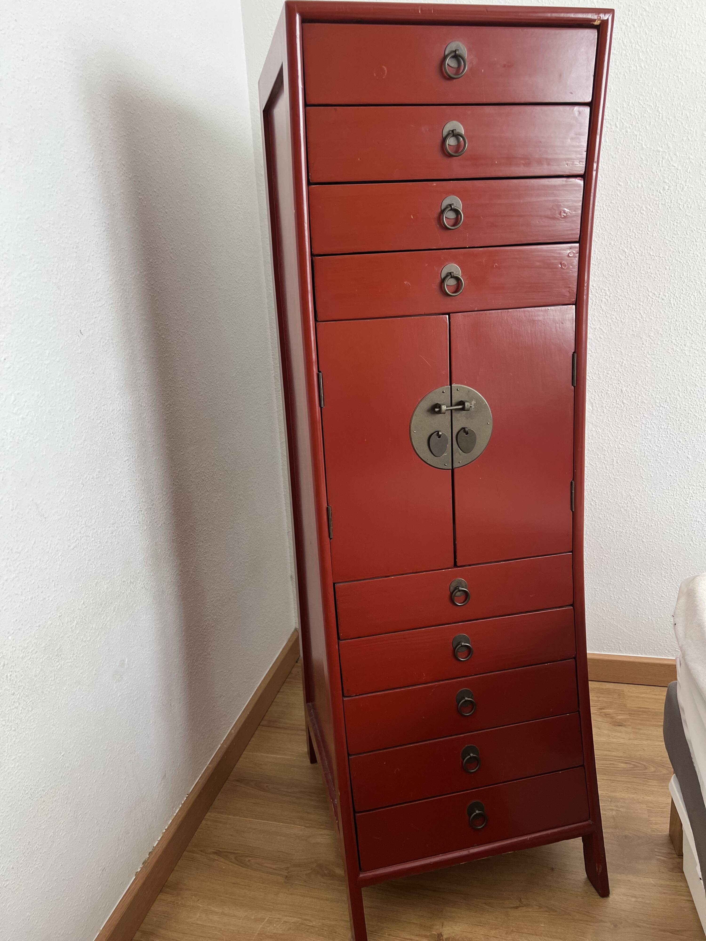 Red high cabinet Aldaba Madrid – 9 drawers and cupboard