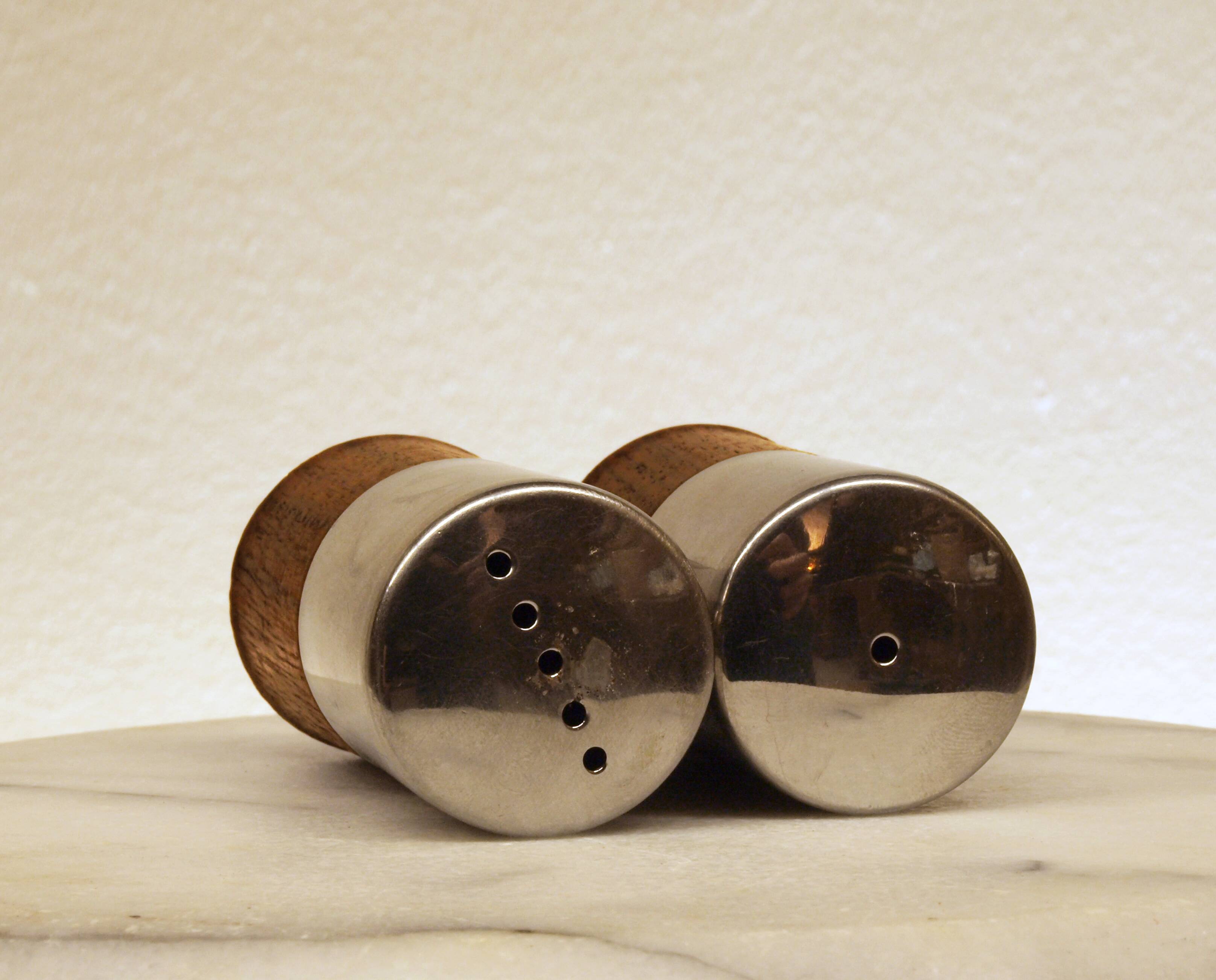 Rio rosewood salt and pepper shaker