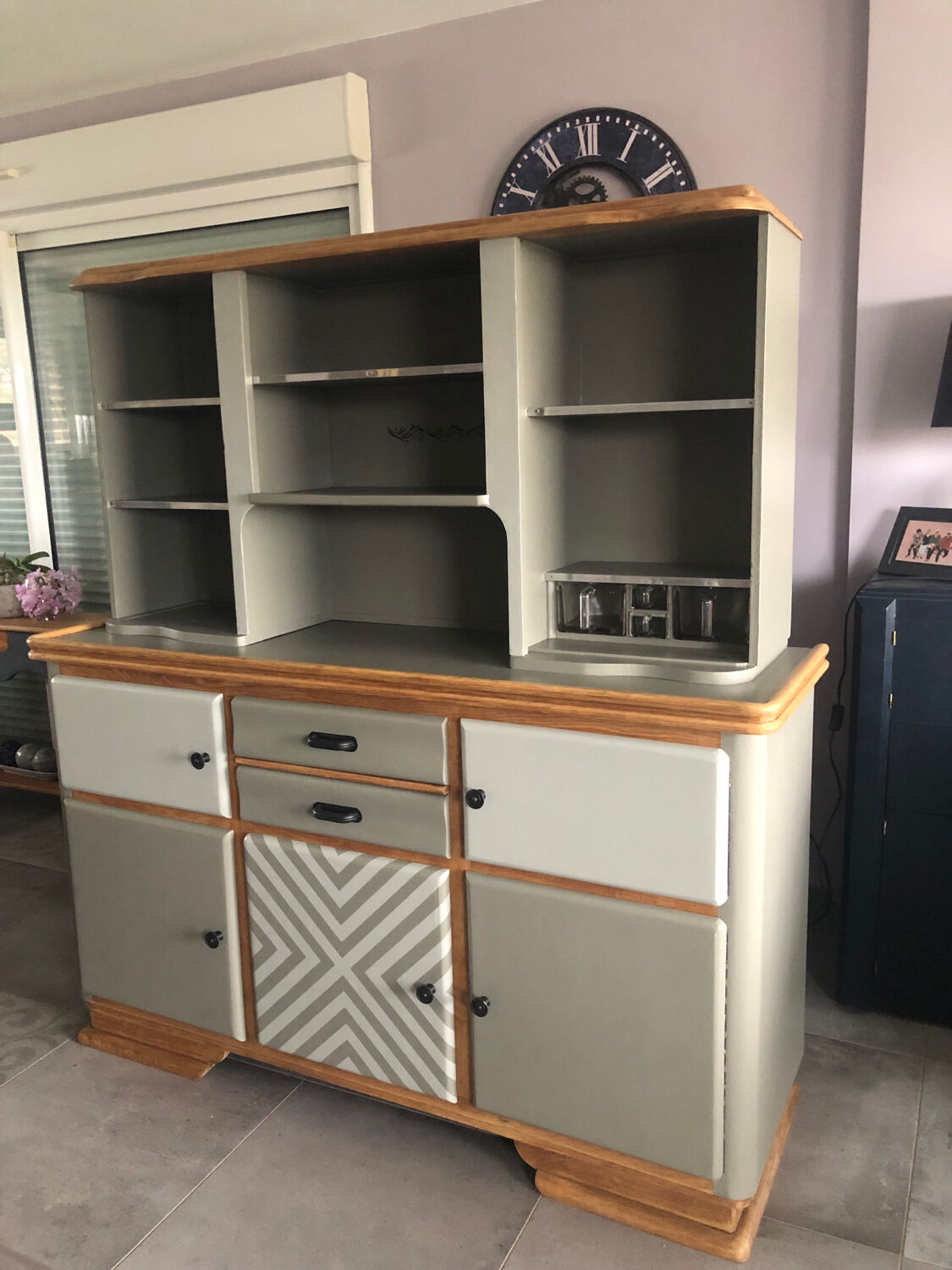 Buffet mado restyled