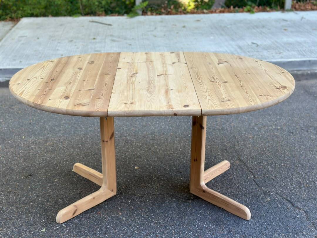 Table à manger ronde décapée extensible style Rainer Daumiller Hirtshal 146