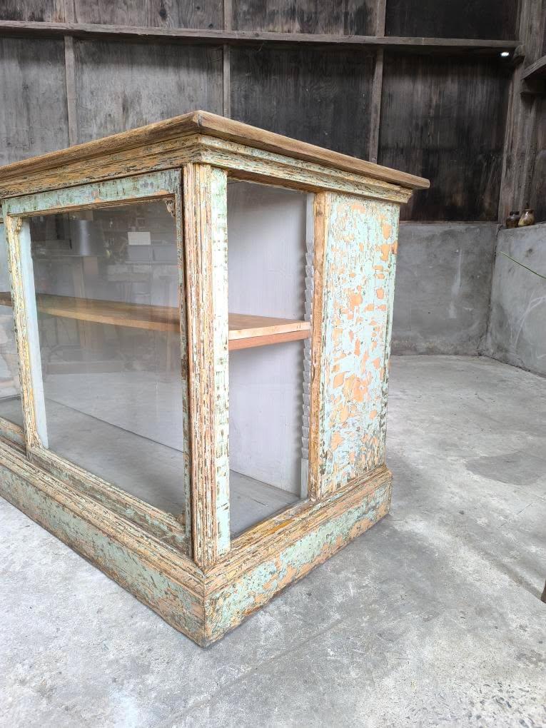 Comptoir vitré meuble de metier