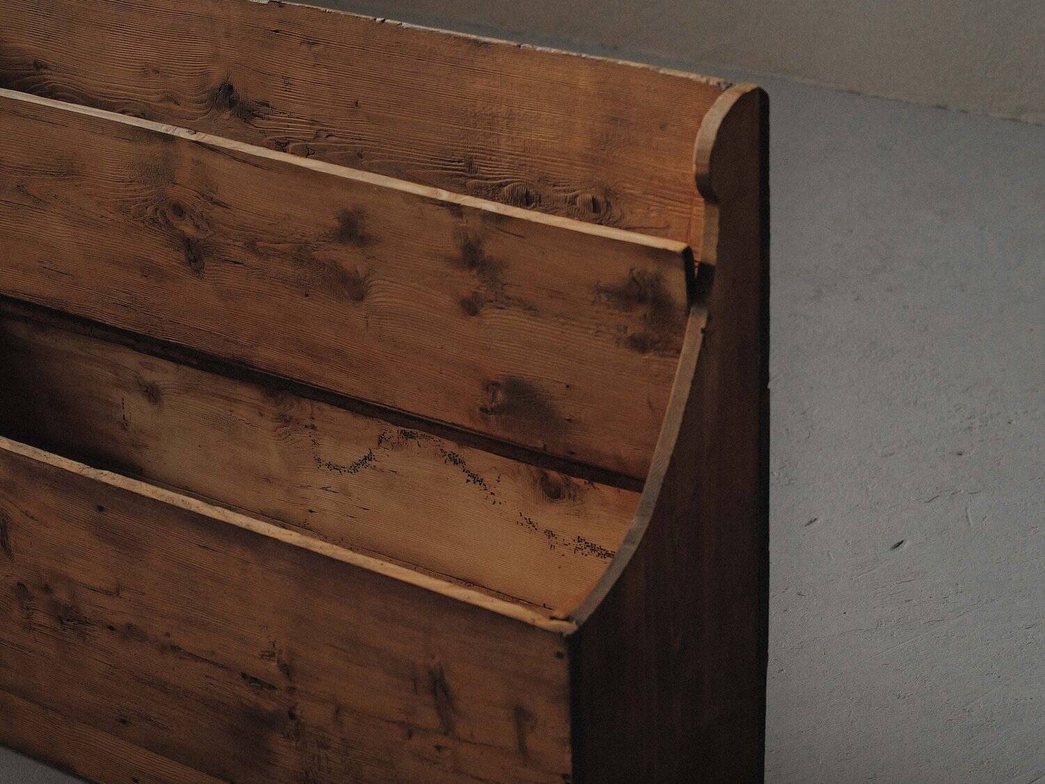 Larch and solid pine storage bench, Folk Art, Savoy, 1950
