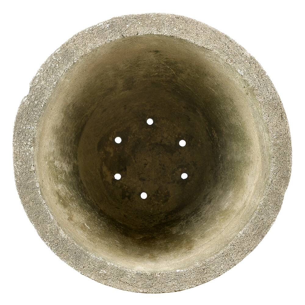 Large antique garden pot (60 x 30cm)