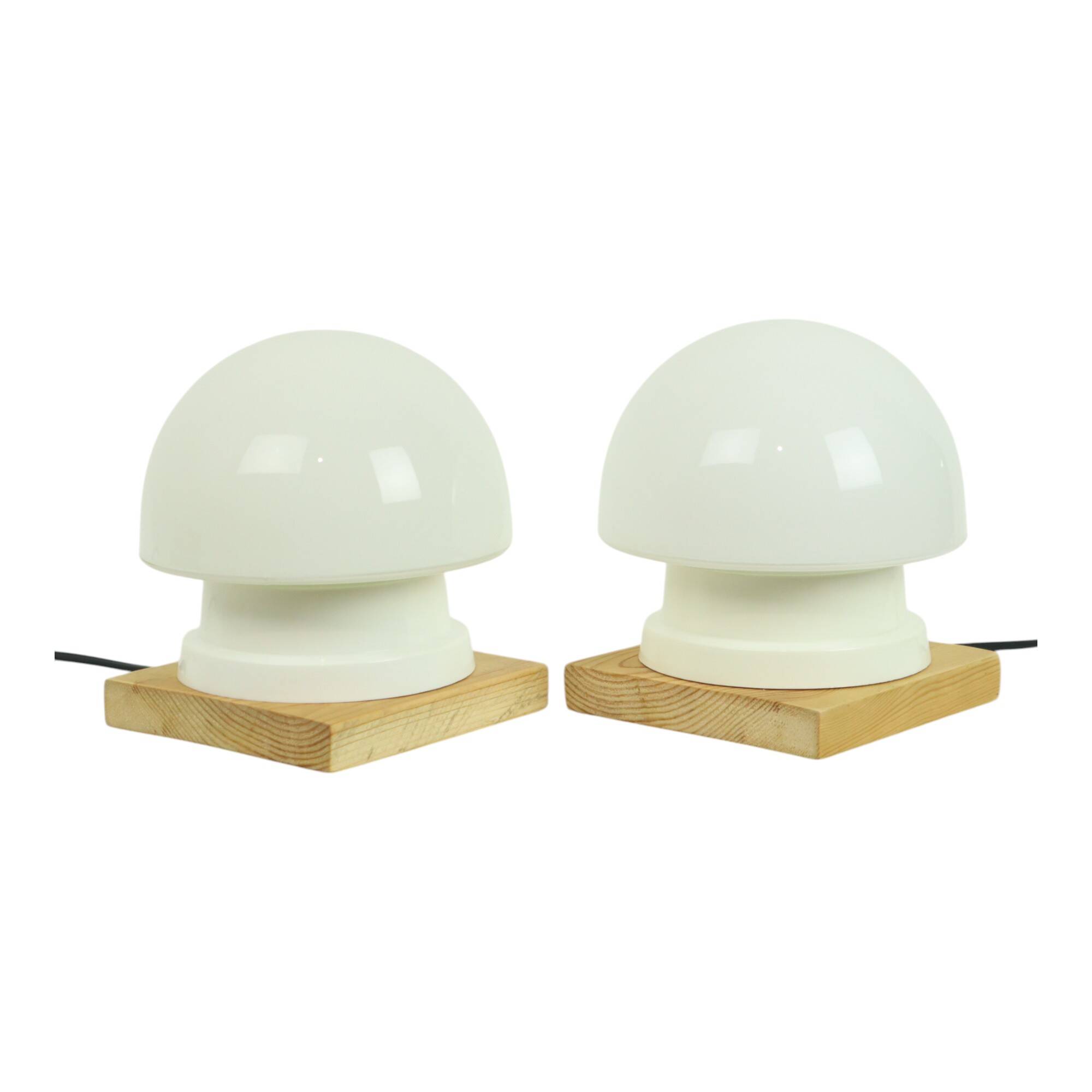 Paire de Lampes de Nuit Champignons Opaline Vintage