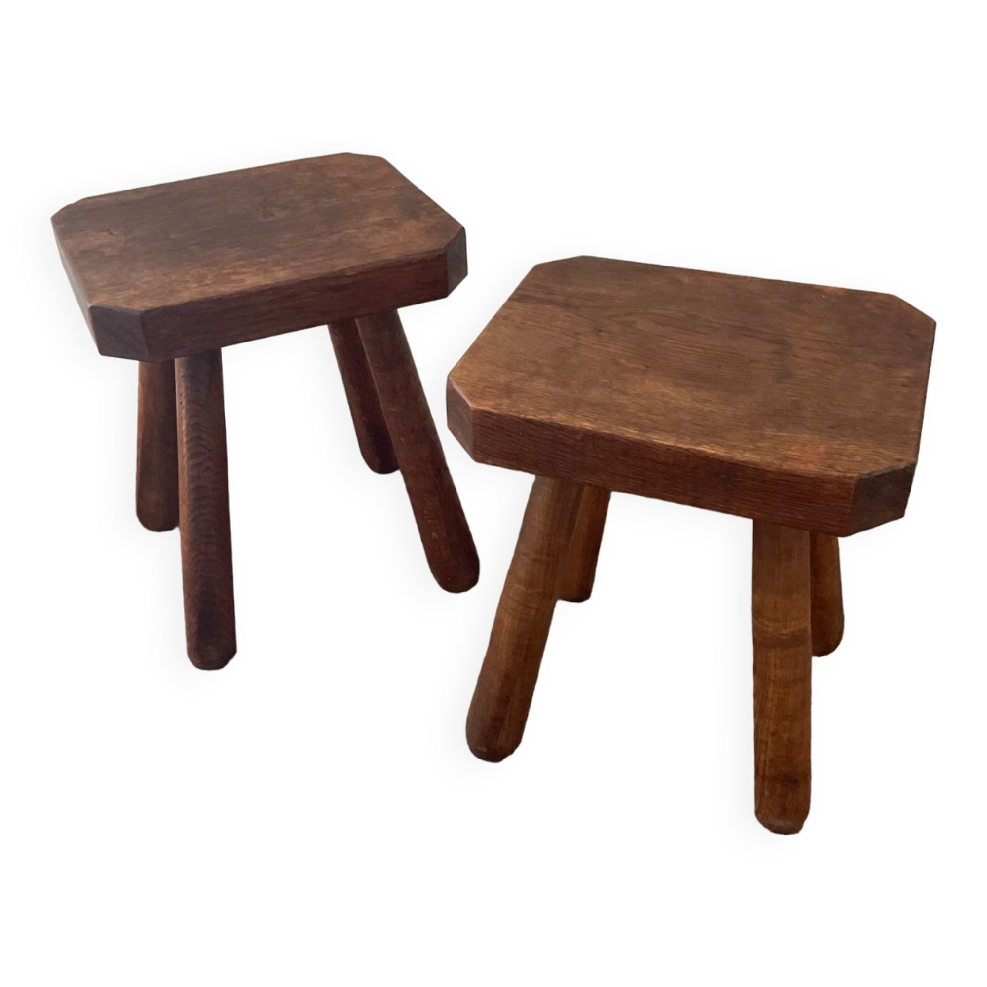 Duo de tabourets brutalistes en bois massif des années 60