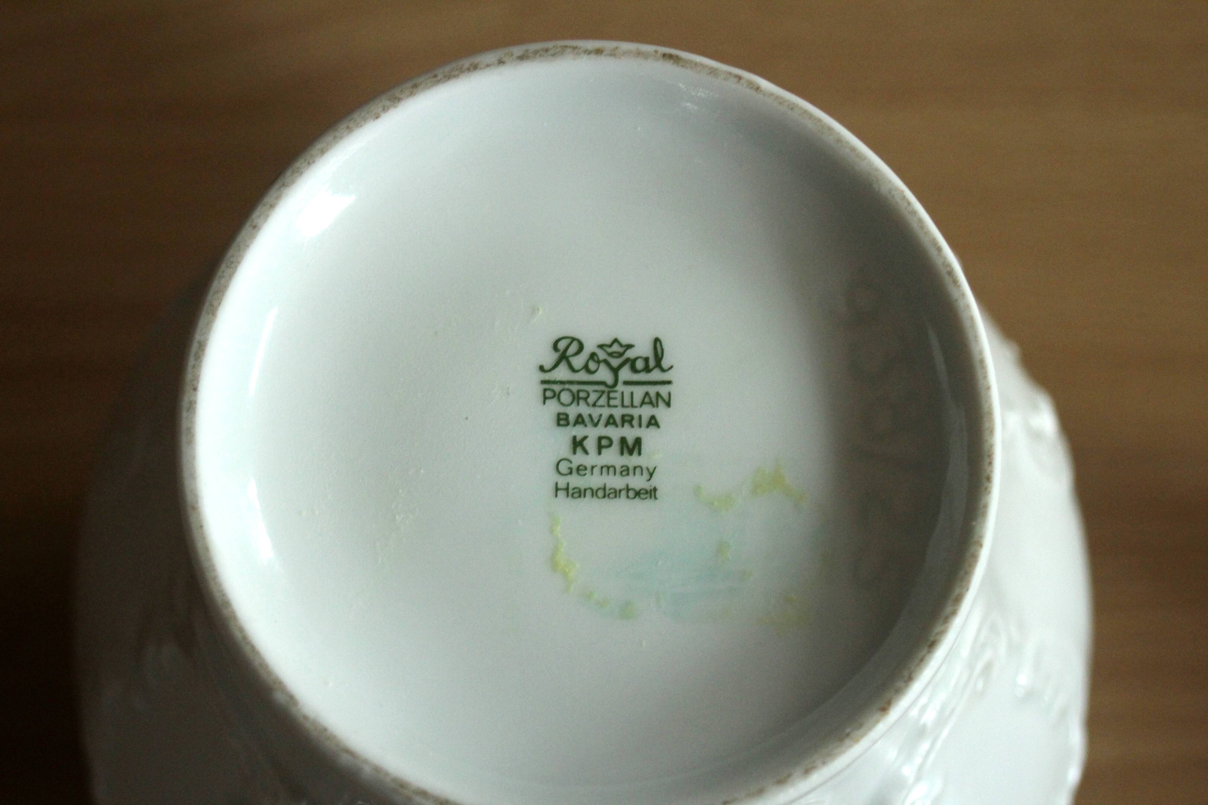 Handmade white lidded porcelain vase by Royal Bavaria KPM - Vintage