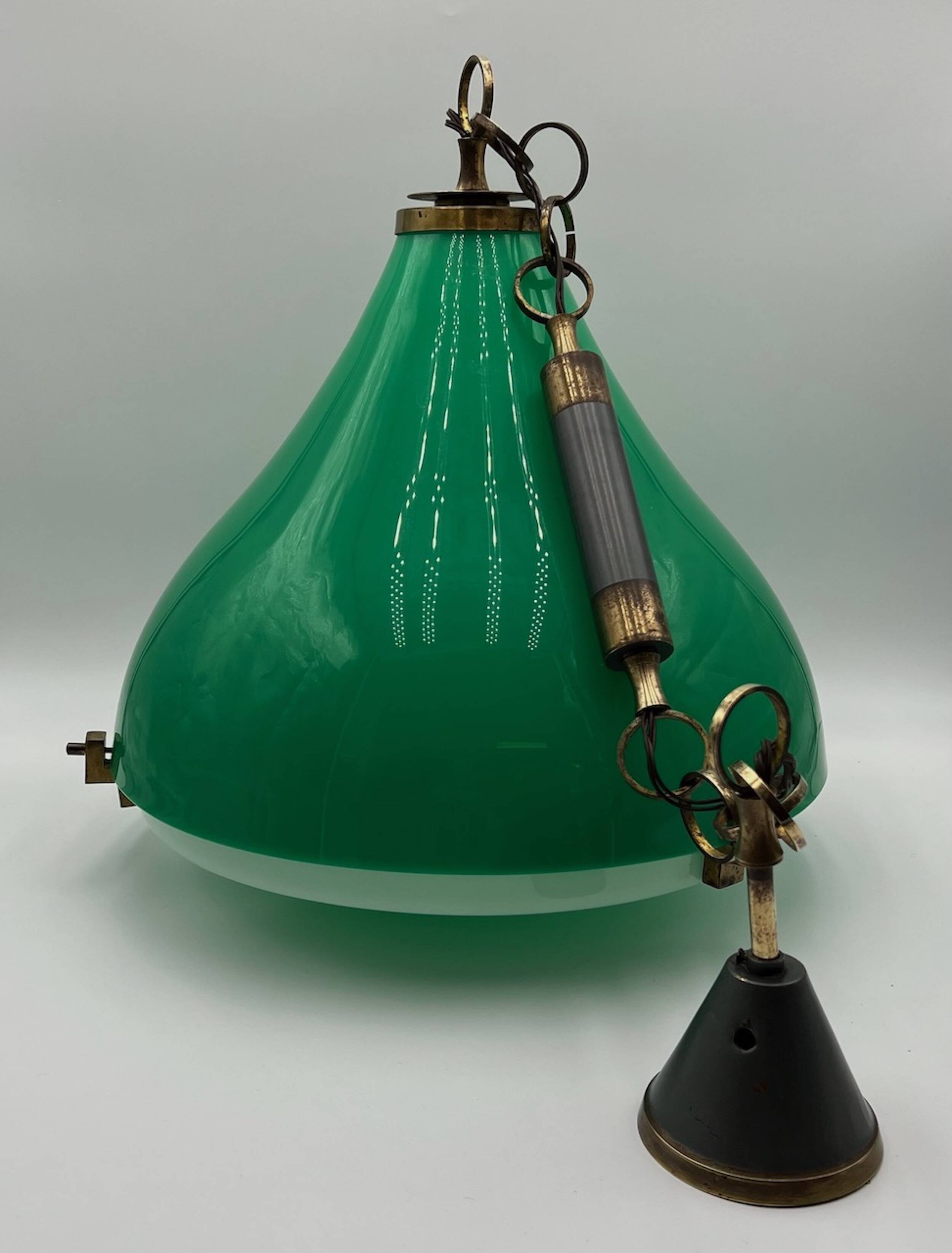 Suspension en acrylique vert vintage Italie, années 60