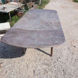 Table in directoire style