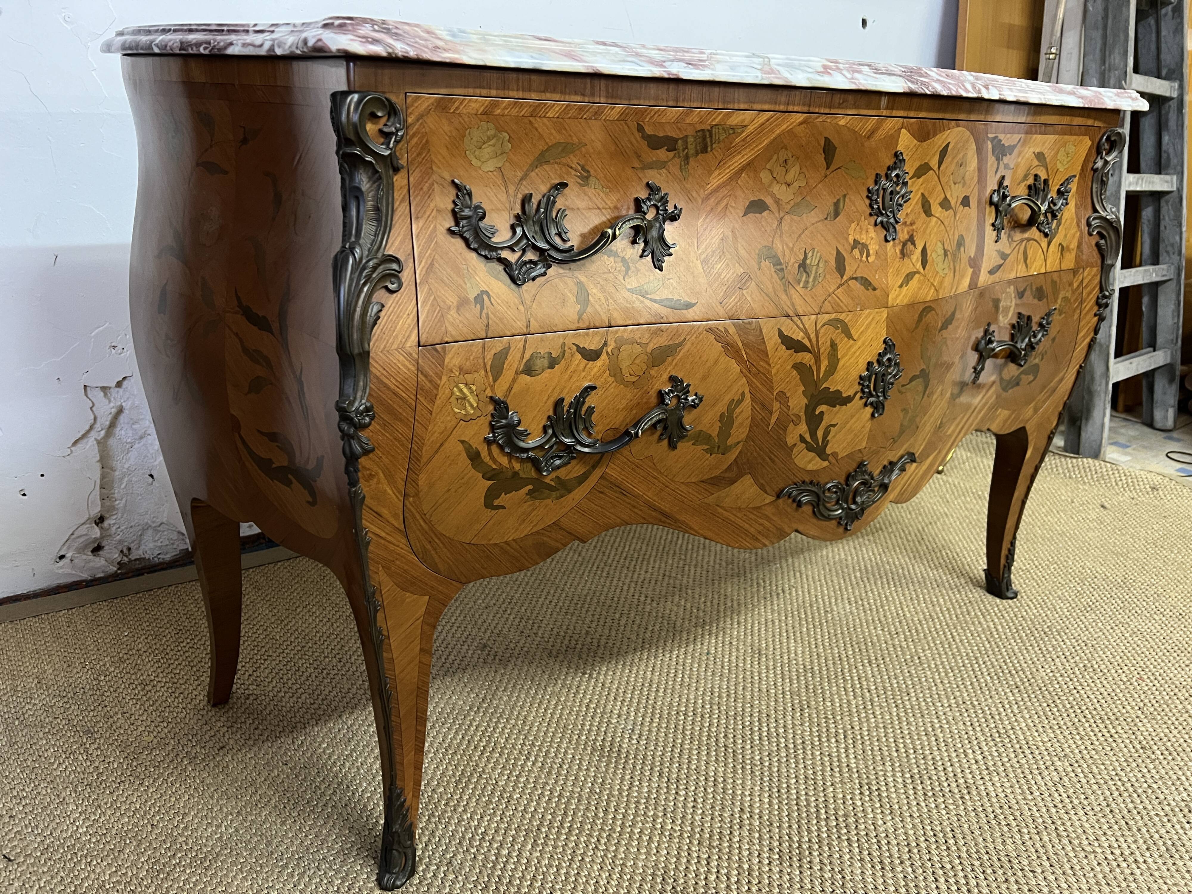 Louis XV style inlaid chest of drawers