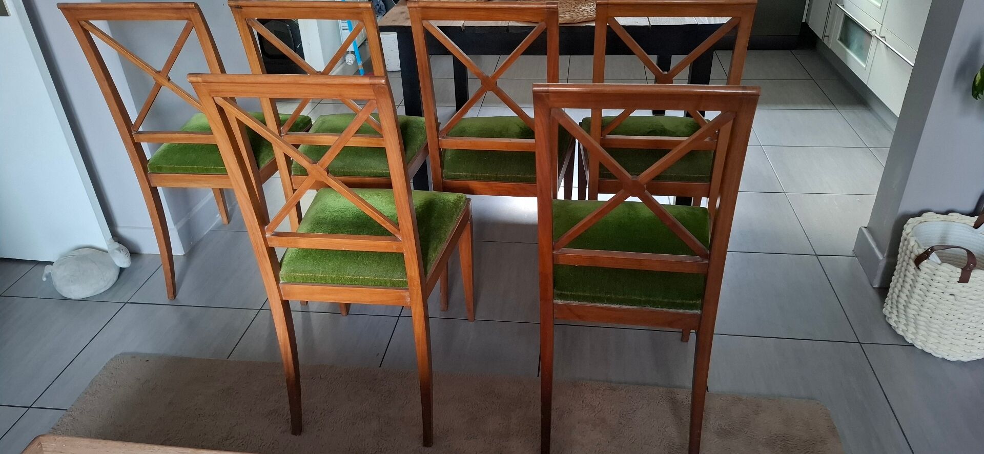 6 Chaises bois assise velours vert