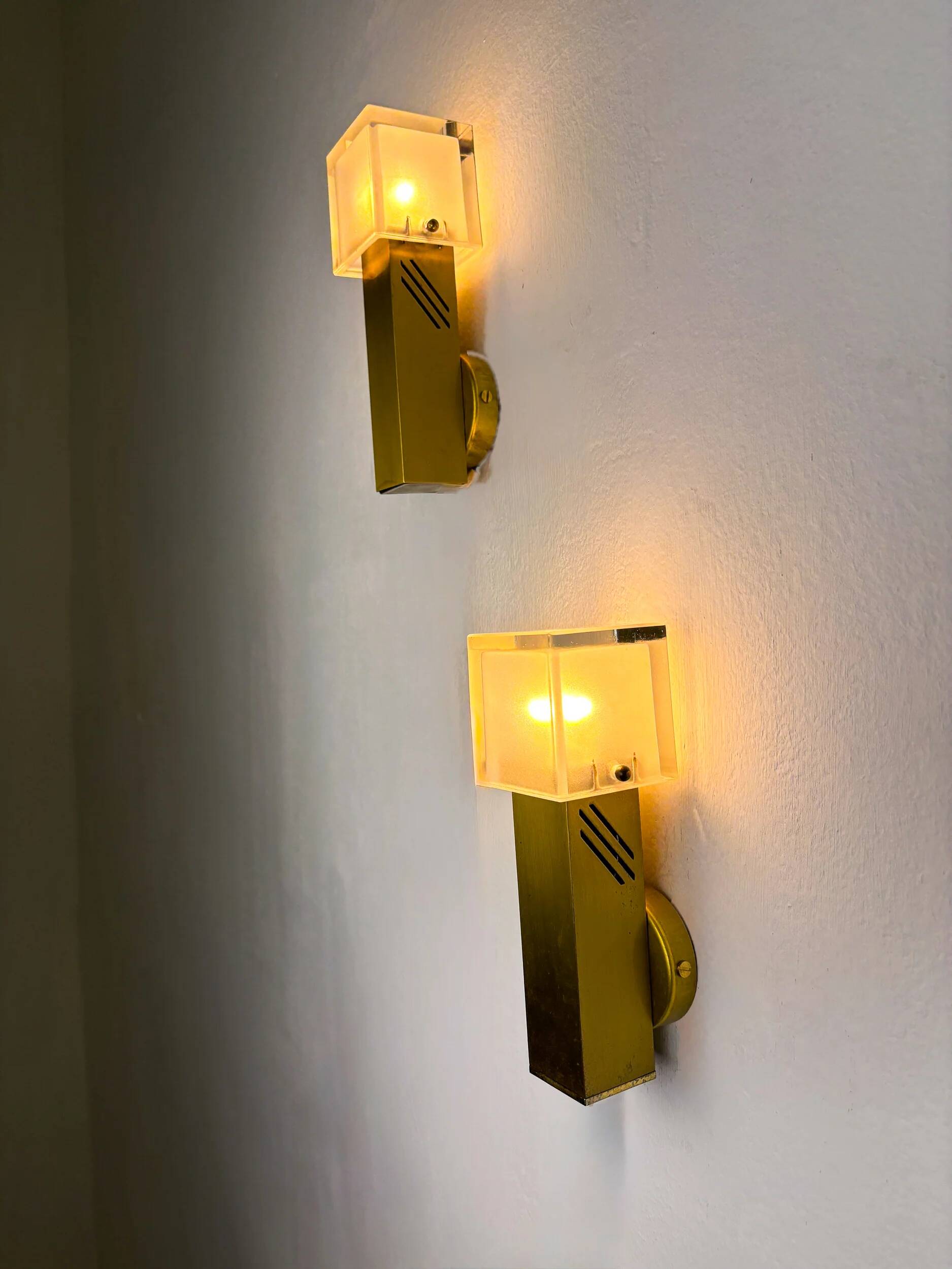 Pair of Murano glass wall sconces by Gaetano Sciolari, Italy, 1970s