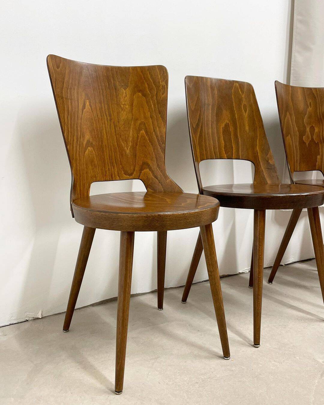 4 Baumann Mondor and Dove chairs