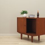 Teak cabinet, Danish design, 1960s, designer: Arne Vodder