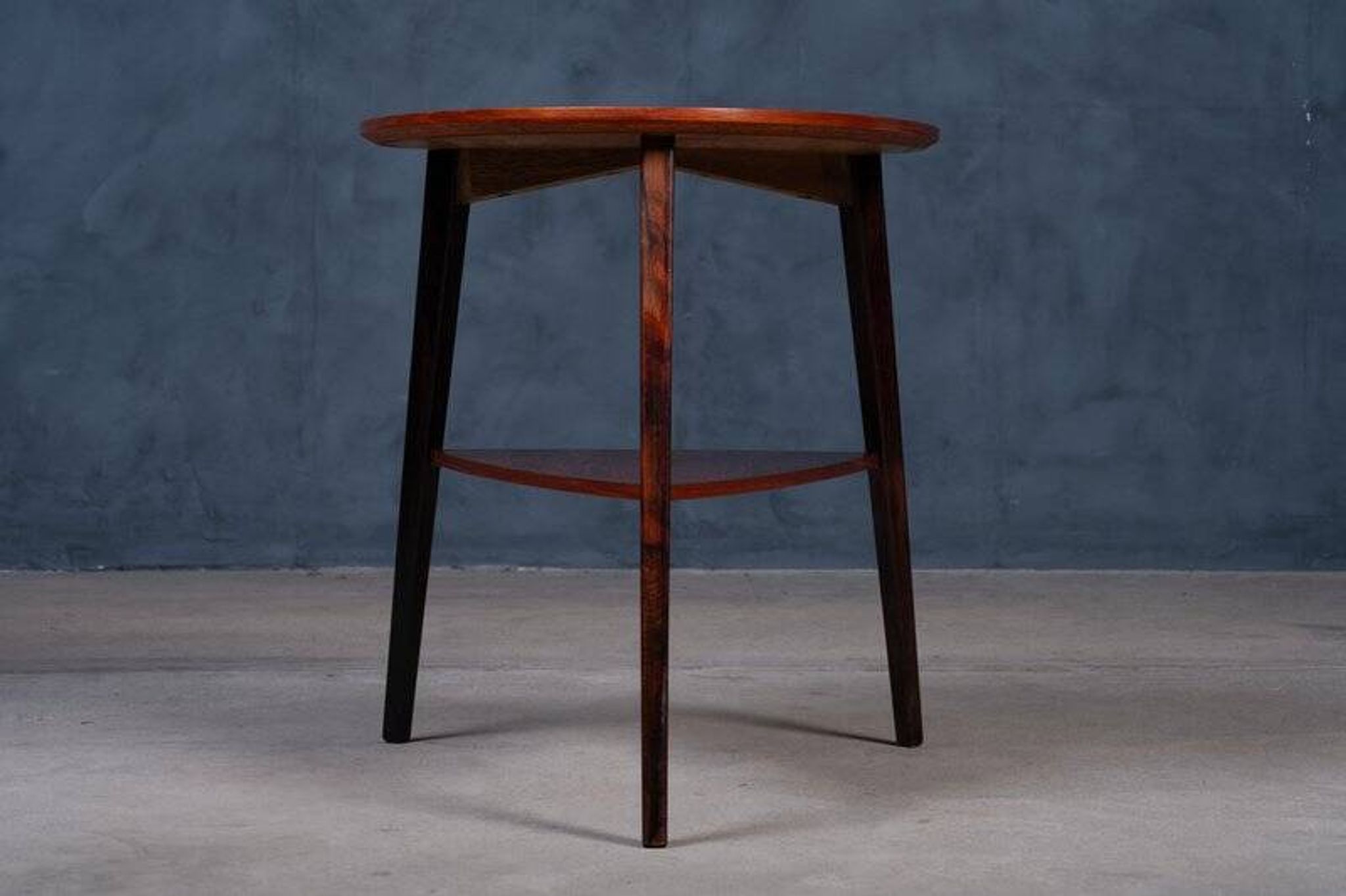 Table d'appoint en palissandre par Holger Georg Jensen, Danemark, années 1960.