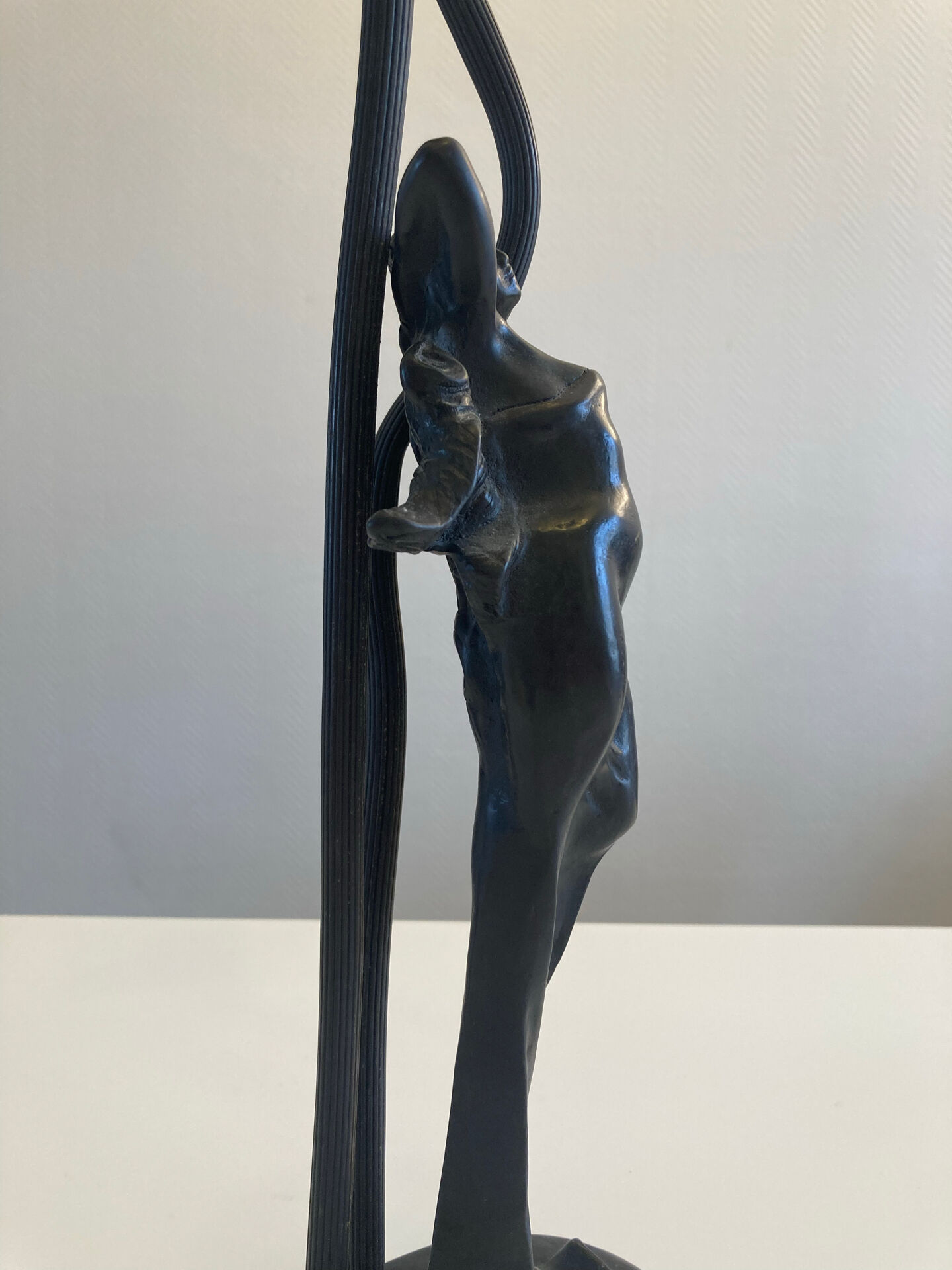 Lampe en bronze et verrerie Muller Frères Lunéville