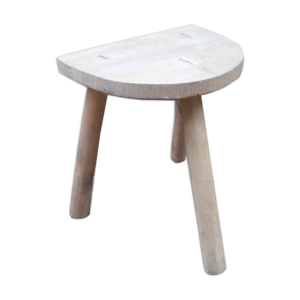 Tabouret tripode bois brut