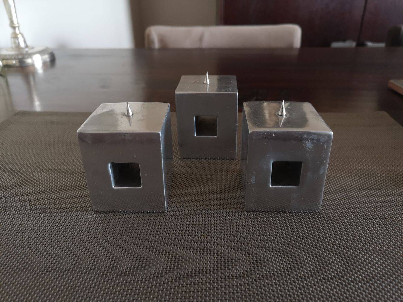 Set of three design candlesticks in brushed steel - Vintage Habitat - 1970s/1980s