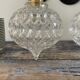 Paire d’appliques vintage en verre ciselé électrifiées à neuf