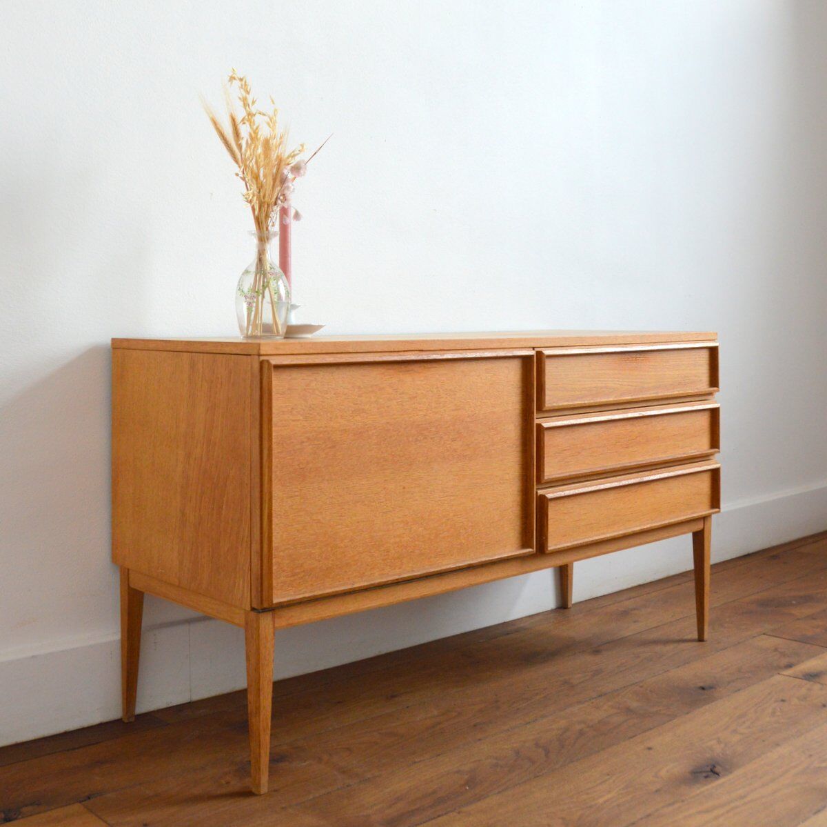 Sideboard in vintage blond oak 1960s