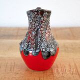 Petit vase pichet vintage en céramique, poterie de lave française des années 1950, rouge et gris
