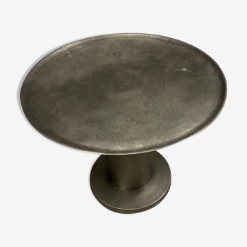 Table ronde industrielle en métal gris