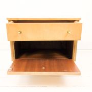 Table de chevet vintage en bois avec tiroir et placard, années 50