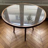 Roundtable in rattan and glass
