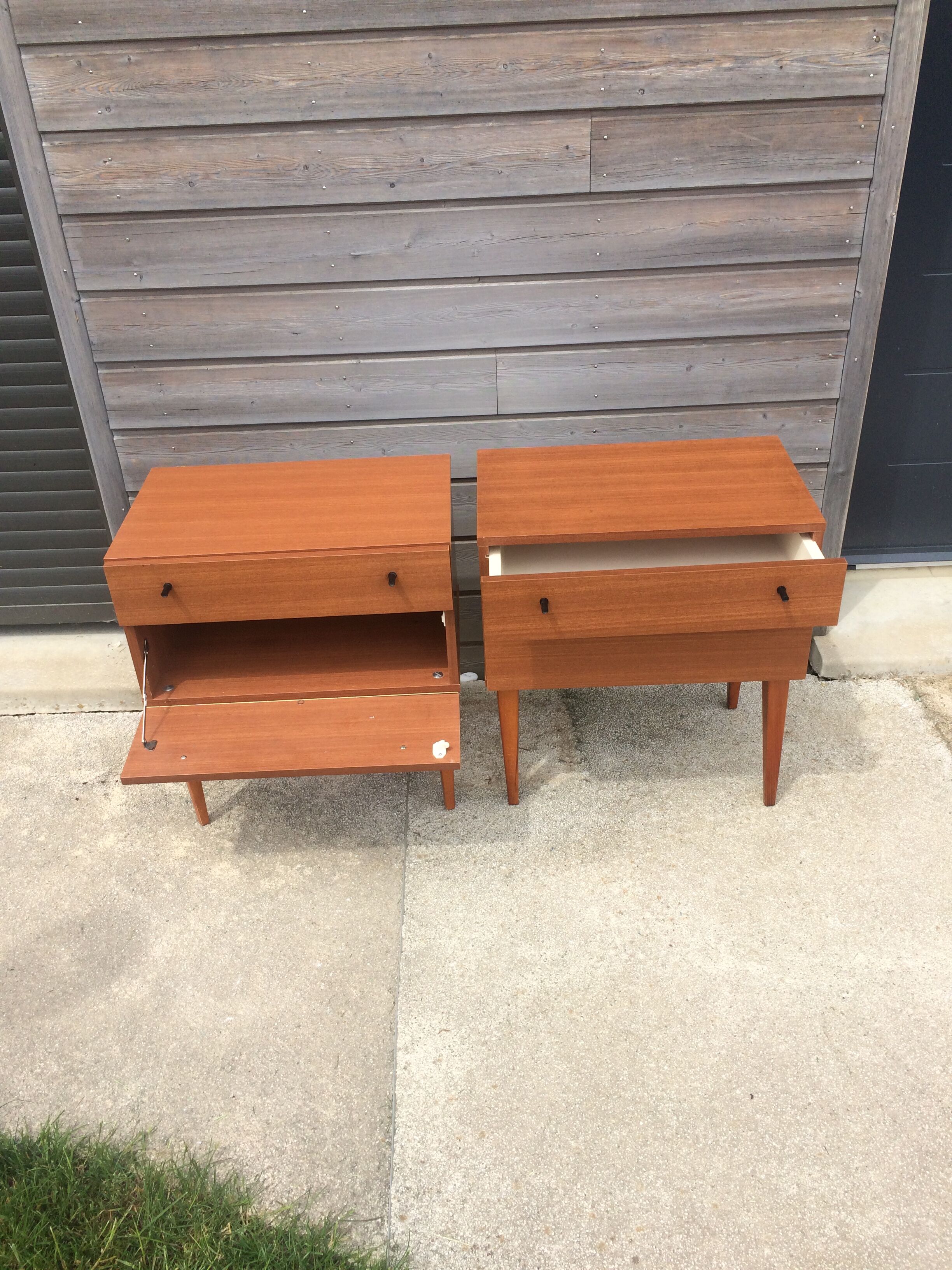 Pair of nightstands vintage of the 1950s
