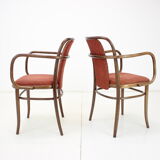 Ensemble de deux chaises en bois courbé, Ton 1989
