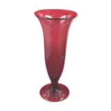 Vase cornet signé